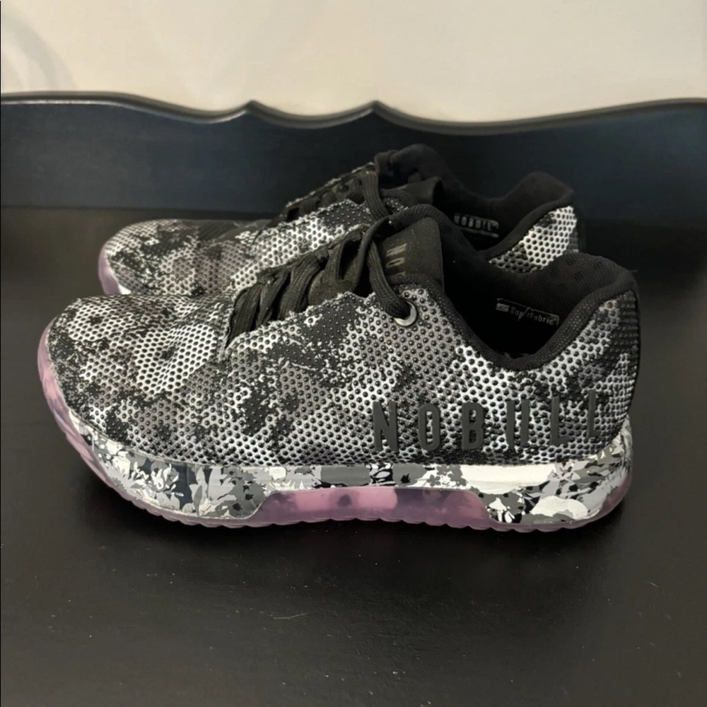 Women’s NoBull Impact Floral - size 6.5